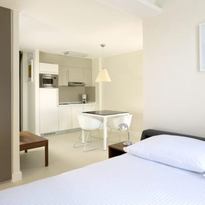 Studio Apartment